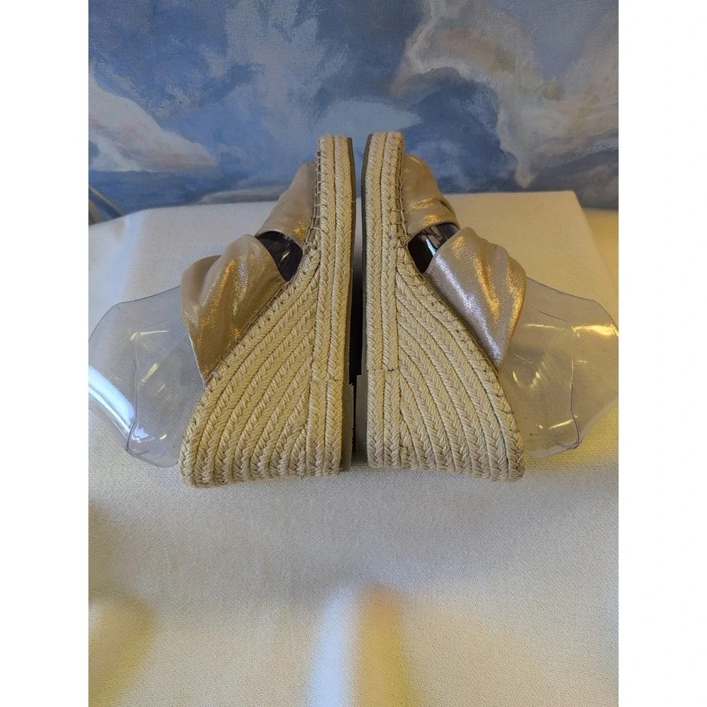 NEW! Chocolat Blu 9.5 'Sabrina' Platform Wedge $188 In Champagne